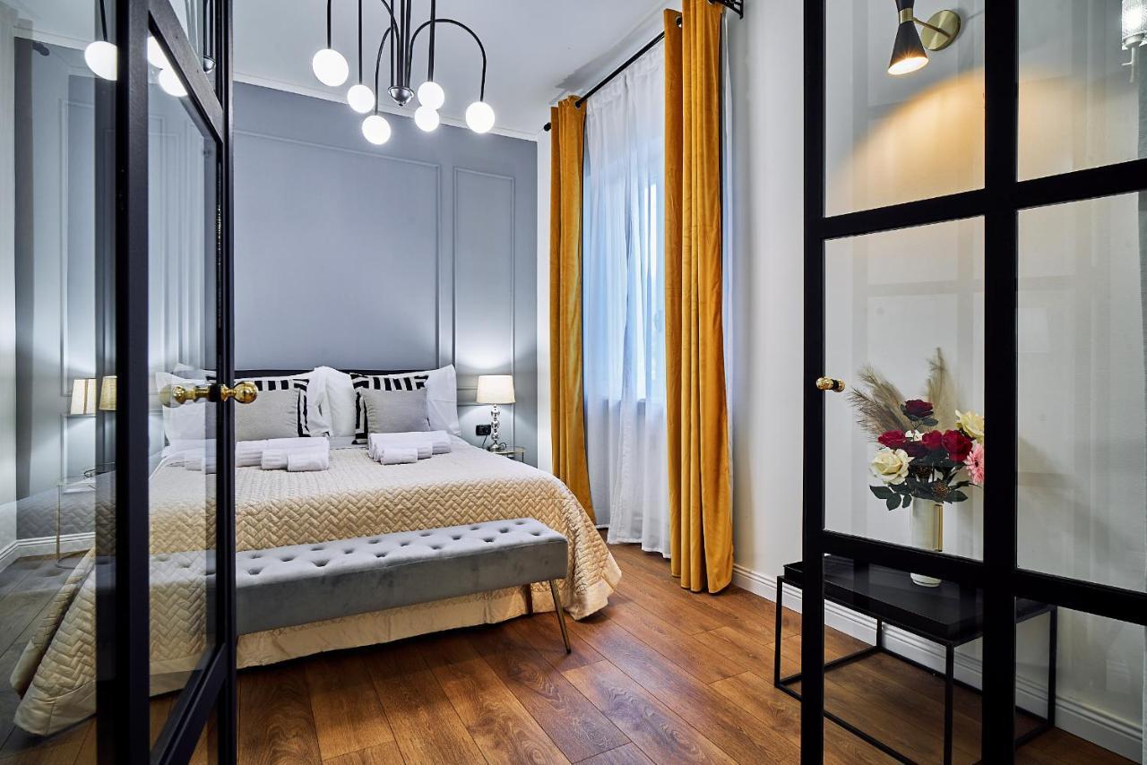 Chiclife - Lilienblum Chic Borgo Santa Caterina Apartment Бергамо Екстер'єр фото