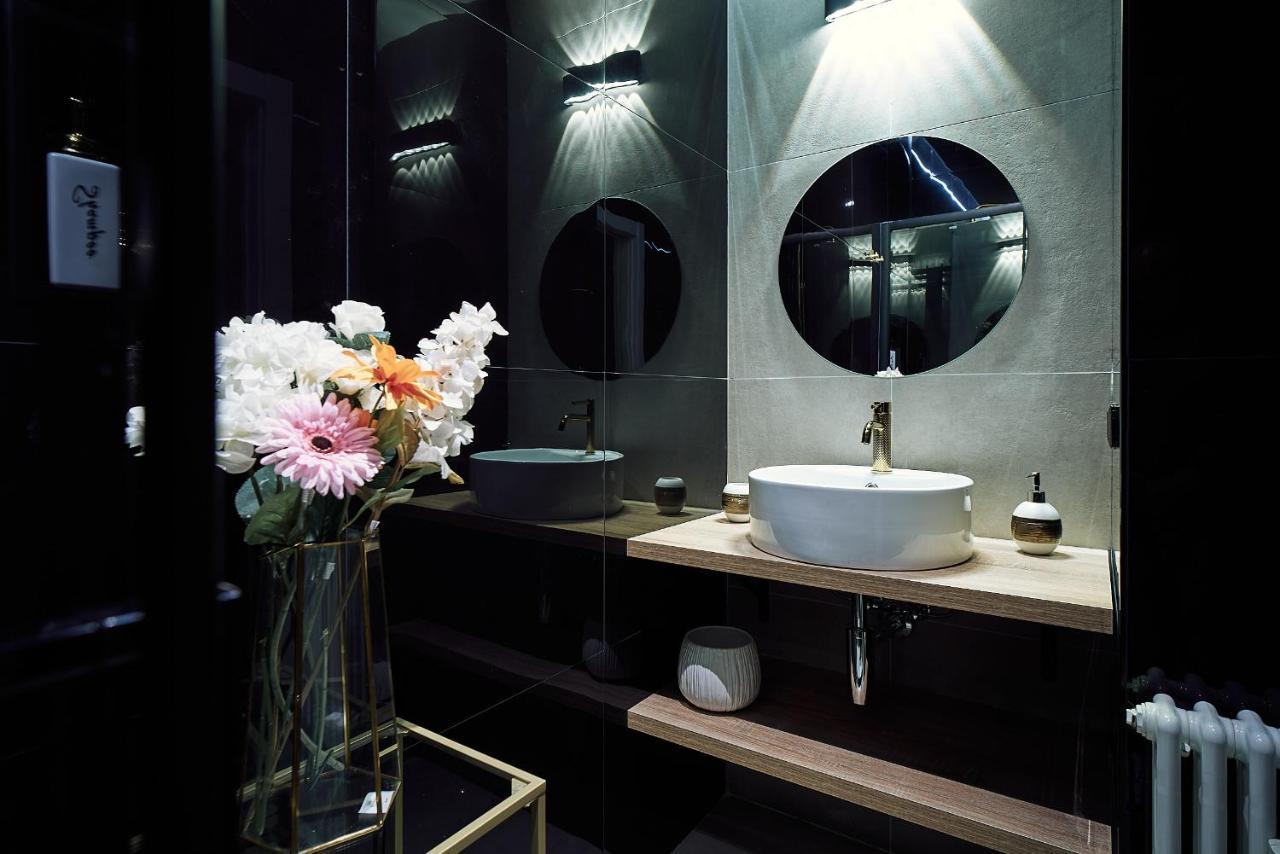 Chiclife - Lilienblum Chic Borgo Santa Caterina Apartment Бергамо Екстер'єр фото